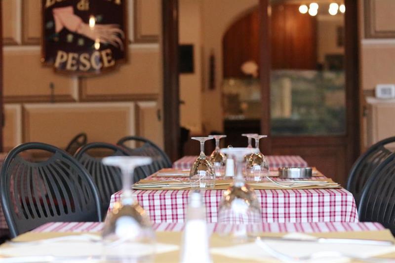 Albergo Nazionale Портофино Екстериор снимка